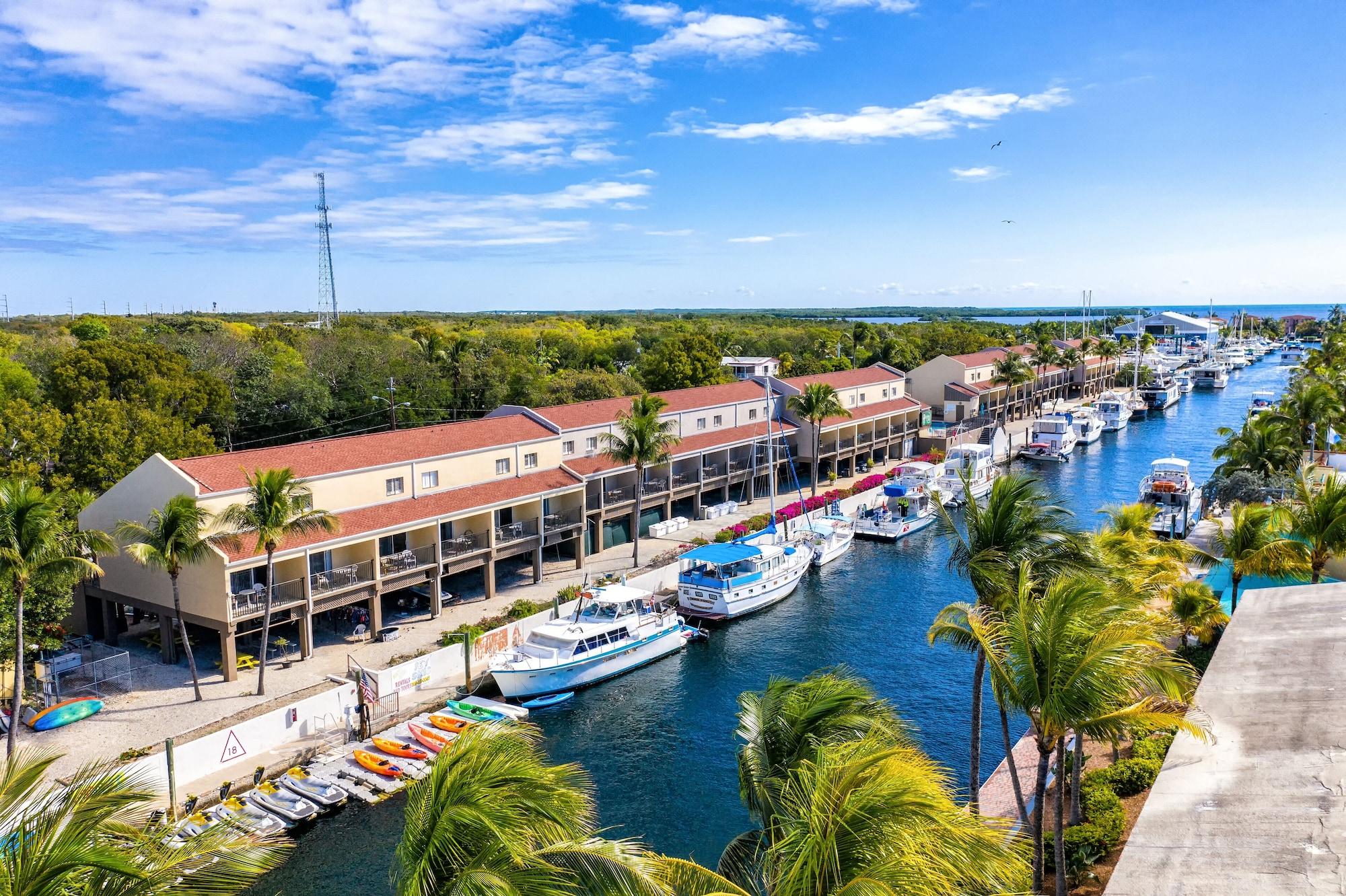 Waterside Suites And Marina Key Largo Exterior photo