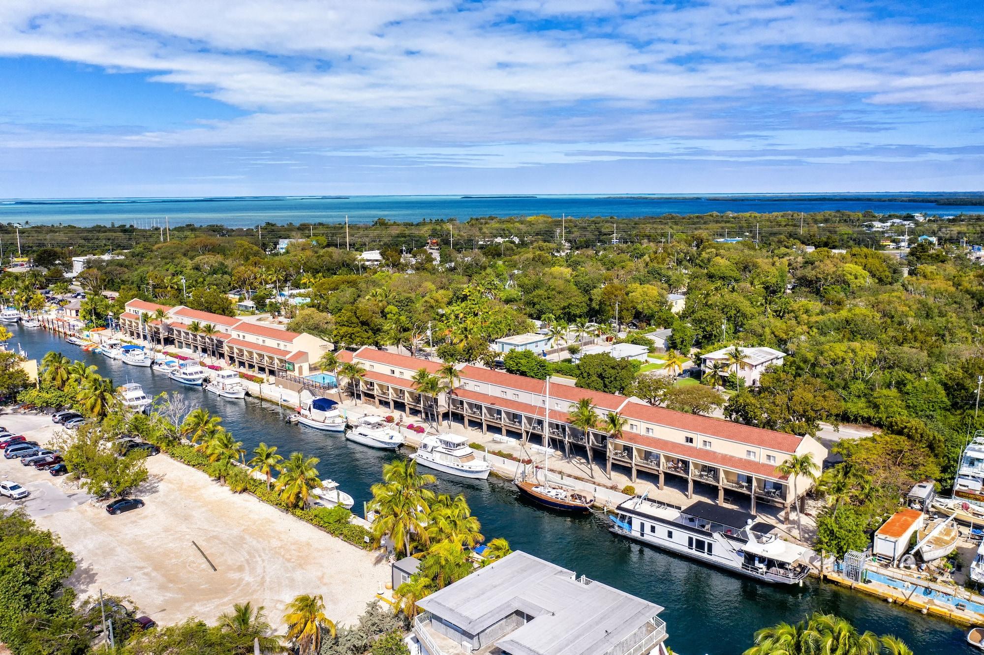 Waterside Suites And Marina Key Largo Exterior photo
