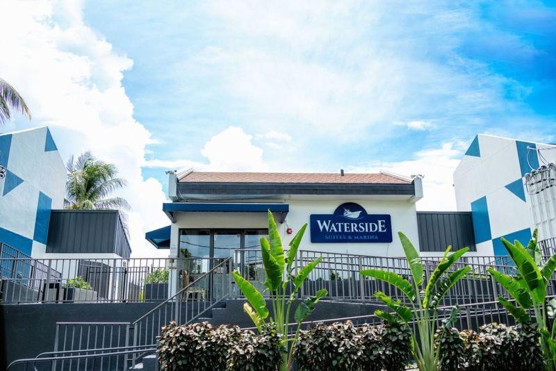 Waterside Suites And Marina Key Largo Exterior photo