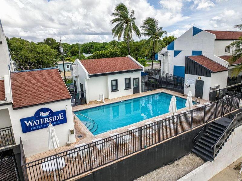 Waterside Suites And Marina Key Largo Exterior photo