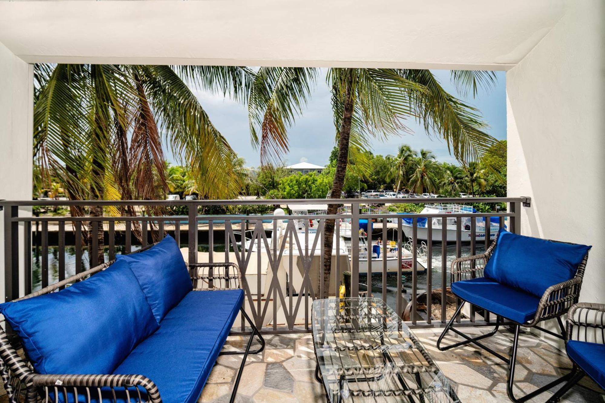 Waterside Suites And Marina Key Largo Exterior photo
