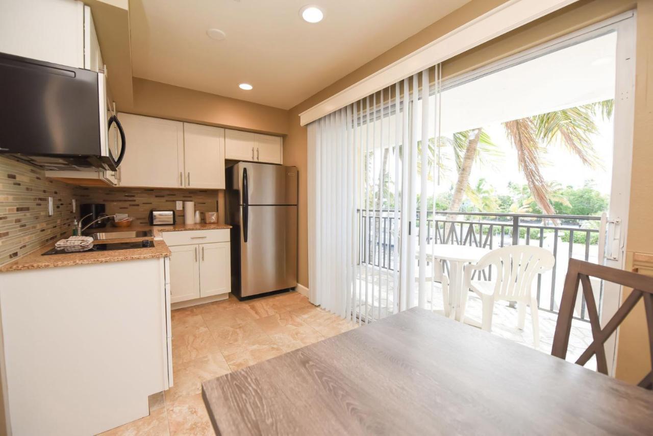 Waterside Suites And Marina Key Largo Exterior photo